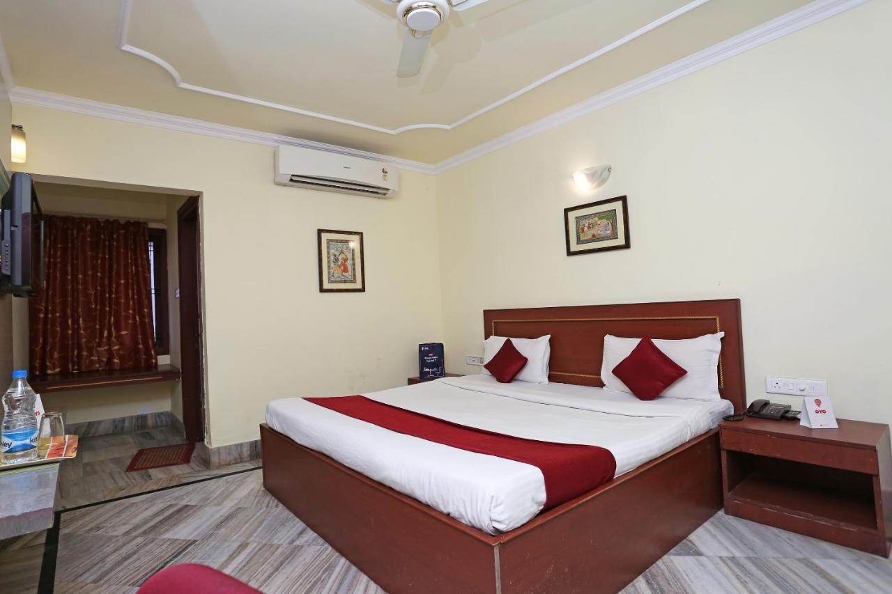 Oyo 4209 Maurya Inn Bhubaneswar Extérieur photo