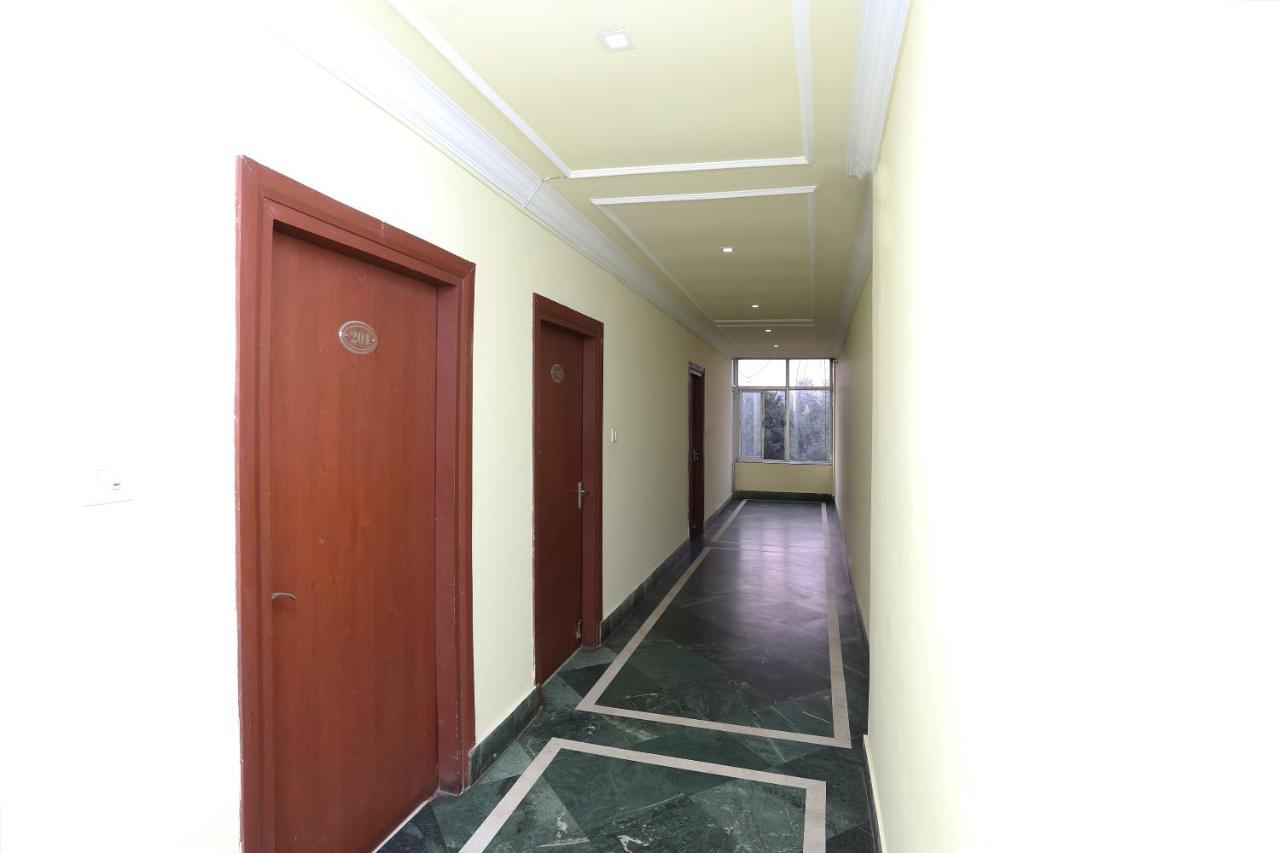 Oyo 4209 Maurya Inn Bhubaneswar Extérieur photo